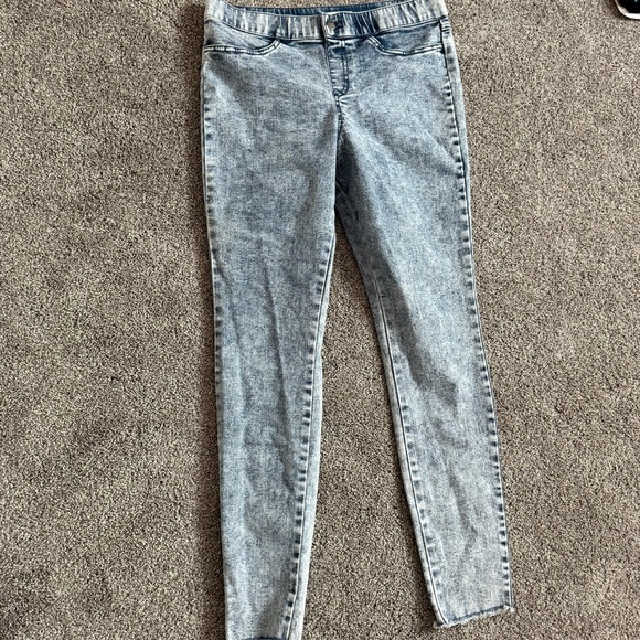 Hue Women’s Acid wash denim jeggings size medium - Picture 1 of 9